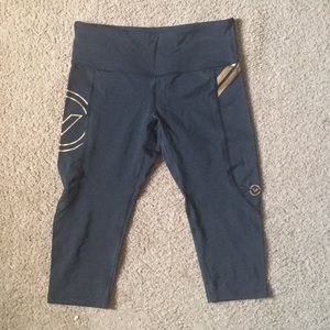 Virus Performance Capri Black size M